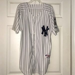 Authentic MLB Retired NY Yankee Derek Jeter Jersey